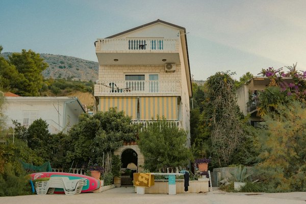 Choisir un officiant pour une cérémonie laïque unique